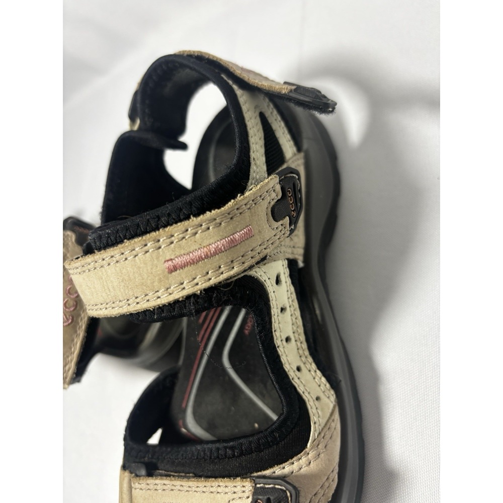 🥾Womens Ecco Yucatan Sandals Beige‎ Black Size 38 / 7-7.5 Sport Hiking - Picture 4 of 7